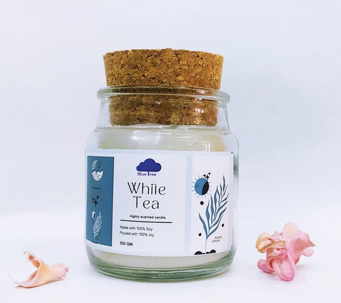 White Tea :  Soy Wax Candle in Transparent Jar 100 gm with cork