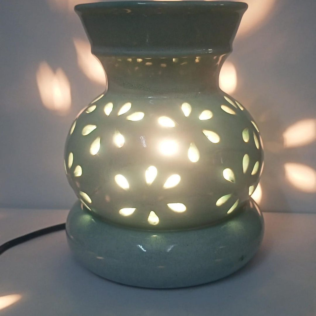 Aroma Lamp: Lotus Breeze